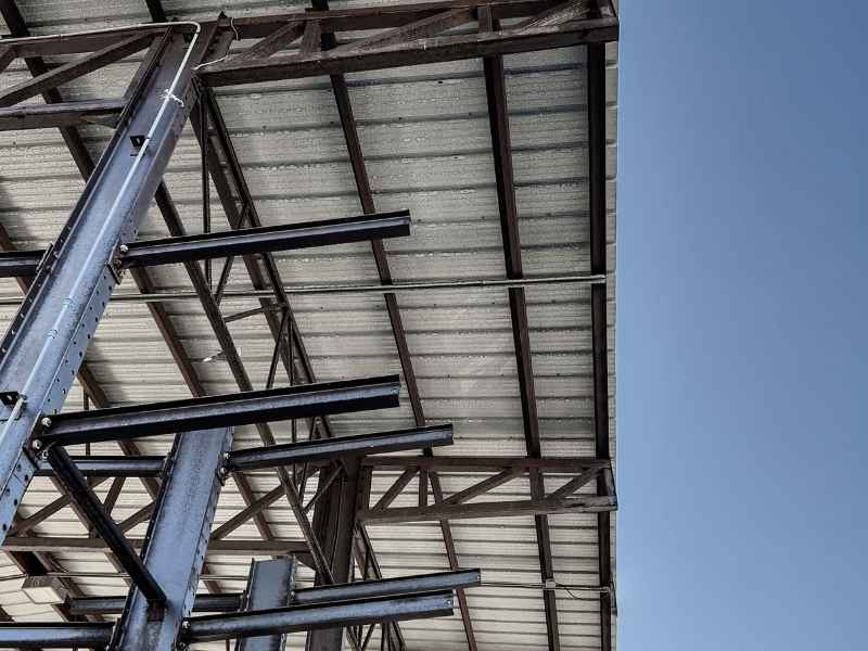 Baja Ringan Atap Perpaduan Kekuatan, Efisiensi dan Desain Modern